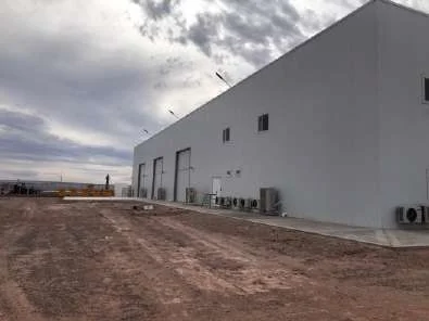 Base operativa y talleres industriales